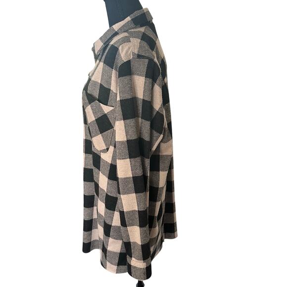 BeachLunchLounge- Tyler Flannel Tunic Shirt - Black/Cream - XL - Picture 6 of 14